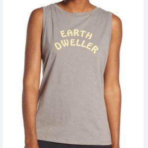 Patagonia W's Camp I.D. Organic Muscle Tee – Feather Grey/Earth Dweller